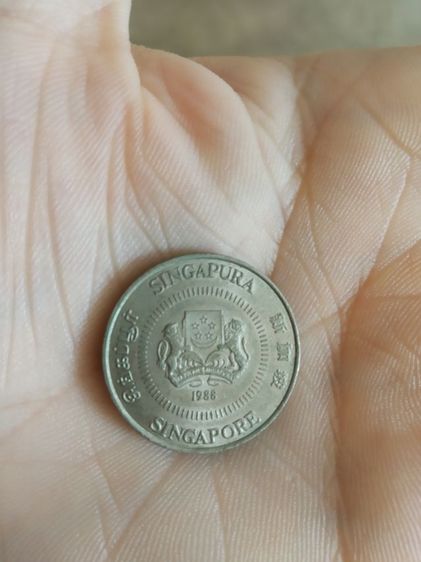 เหรียญประเทศสิงคโปร์(เป็นเหรียญประเทศสิงคโปร์ชนิด50เซนต์(เหรียญกษาปณ์ชนิดหมุนเวียน)(ผลิตขึ้นในปีคริสตศักราช1988))เอาไว้สะสมหรือโชว์ก็ได้ รูปที่ 4