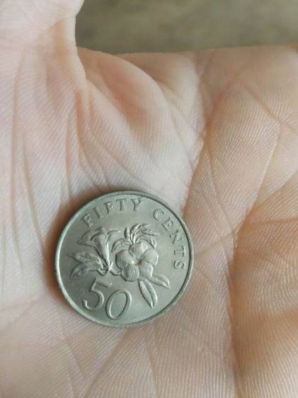 เหรียญประเทศสิงคโปร์(เป็นเหรียญประเทศสิงคโปร์ชนิด50เซนต์(เหรียญกษาปณ์ชนิดหมุนเวียน)(ผลิตขึ้นในปีคริสตศักราช1988))เอาไว้สะสมหรือโชว์ก็ได้ รูปที่ 7