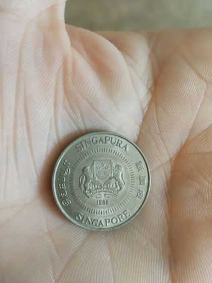 เหรียญประเทศสิงคโปร์(เป็นเหรียญประเทศสิงคโปร์ชนิด50เซนต์(เหรียญกษาปณ์ชนิดหมุนเวียน)(ผลิตขึ้นในปีคริสตศักราช1988))เอาไว้สะสมหรือโชว์ก็ได้ รูปที่ 3