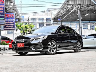Honda Accord 2.0 E (MNC) ปี 2018 รถมือเดียว  วิ่งน้อย 62,000 กม.สภาพสวยมาก