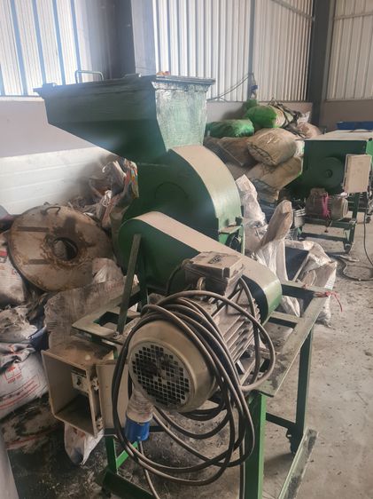 เครื่องอัดแท่งถ่าน ครบเซ็ต รูปที่ 3