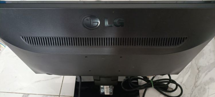 จอคอมพิวเตอร์ LG17" FLATRON E2041 แท้ รูปที่ 2