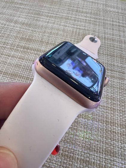 Apple Watch Series 3 ขนาด 42 สีชมพู รูปที่ 3