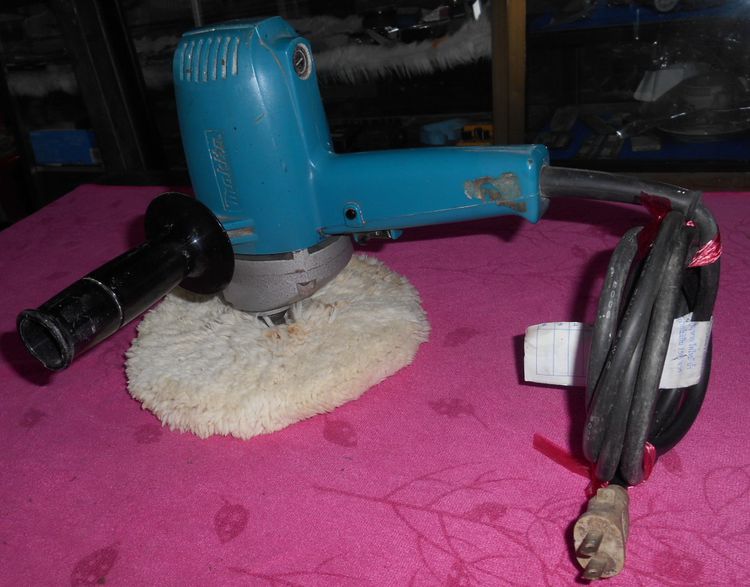 เครื่องขัดเงารอบช้า Makita 9218BL เครื่องขัดเงา 7 รอบช้า รูปที่ 3
