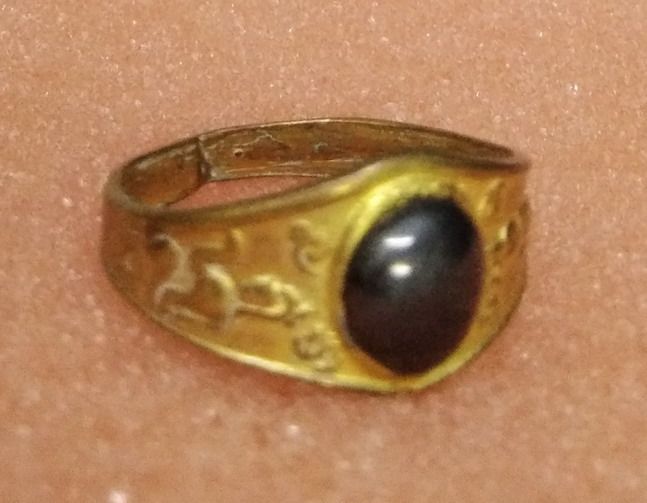 75200-แหวนนางกวักหลวงพ่ออิ่ม วัดหัวเขา เนื้อทองเหลือง หัวแร่ ขนาดเส้นผ่าศูนย์กลางประมาณ 1.8 ซม รูปที่ 10