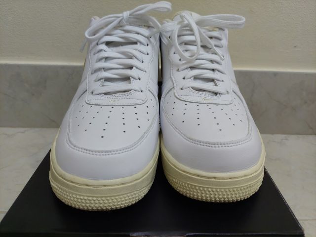 Nike AIR FORCE 1 '07 LX รูปที่ 2