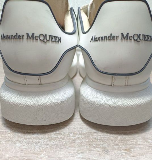 (เบอร์ 42)รองเท้าผ้าใบหนัง Alaxzander McQueen เบอร์ 42 ยาว 26.5 cm ของแท้สภาพดีพร้อมใช้งาน รูปที่ 7