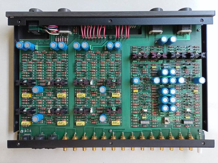 ขายปรีแอมป์ไฮเอ็นด์ Krell KSP-7B Stereo Pre Amplifier รูปที่ 18