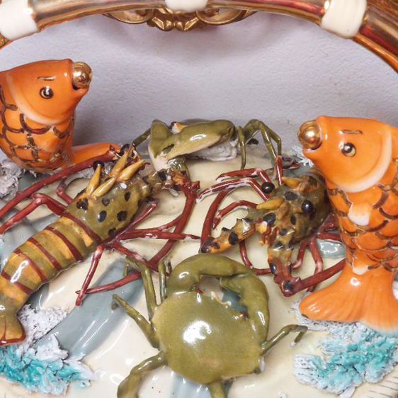 Rare Vintage Porcelain Vase Lively Carb fish, crab and Lobsters 

ตะกร้าเซรามิก Vintage  รวมปู ปลา กุ้ง ลอบเตอร์  สวย มีน้ำหนักมากครับ 
 รูปที่ 4