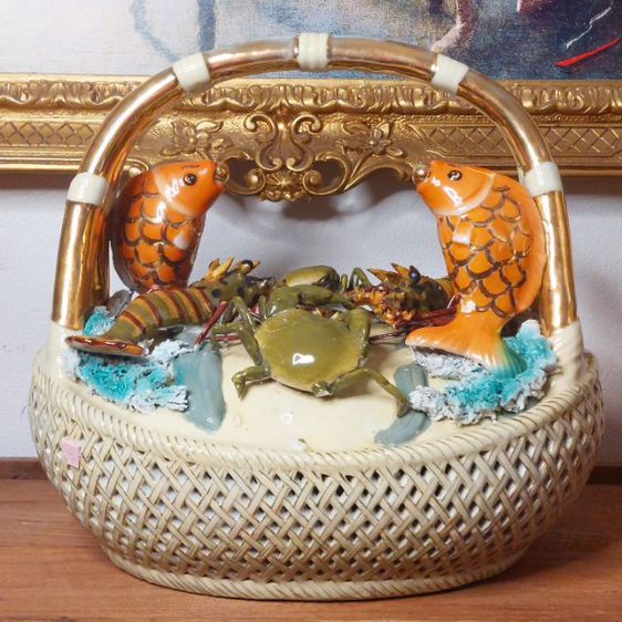 Rare Vintage Porcelain Vase Lively Carb fish, crab and Lobsters 

ตะกร้าเซรามิก Vintage  รวมปู ปลา กุ้ง ลอบเตอร์  สวย มีน้ำหนักมากครับ 
 รูปที่ 7