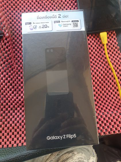 Galaxy Z Flip5 รูปที่ 2