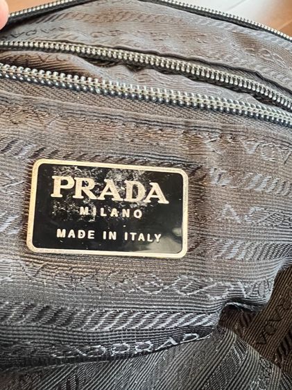 กระเป๋า Prada nylon tote bag แท้ รูปที่ 7