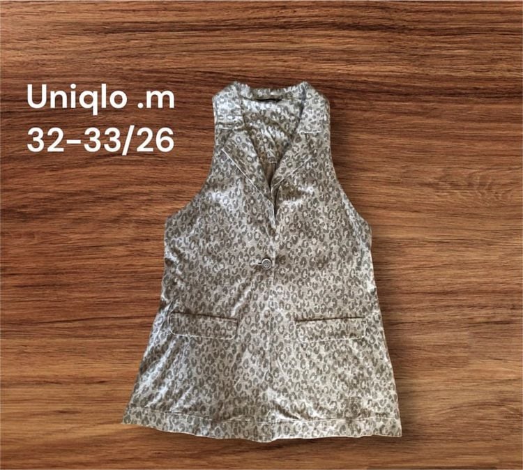 เสื้อ Uniqlo รูปที่ 1