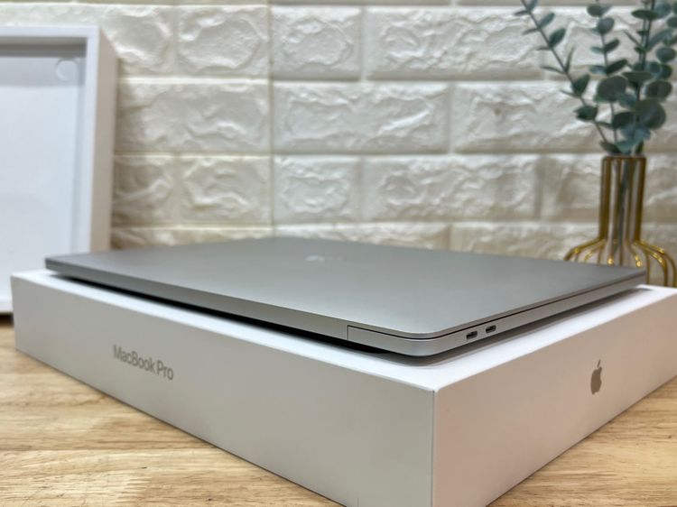 MacBook Pro (16-inch, 2019,Four Thunderbolt 3 ports) 6-Core Intel Core i7 Ram16GB SSD512GB Silve รูปที่ 9