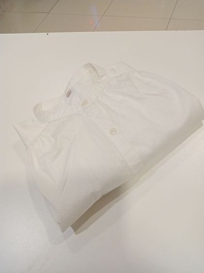 Uniqlo White Top เสื้อผู้หญิงคอจีน size M แขนยาวสีขาวนวลตา ใส่เป็นเดรสสั้นก็ได้ อก40 ยาว 29 แขนยาว 22 ไหล่กว้าง 4 นิ้วกรระดุมหน้า สำรองเม็ด  รูปที่ 10
