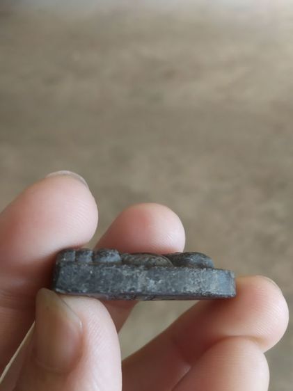 พระเนื้อผงว่านผสมผงใบลาน(พระพิมพ์พระหลวงปู่ทวดหลัง(อักขระลึก)(วัดช้างให้จังหวัดปัตตานี)(ไม่ทราบรุ่น)(230411))พระบ้านพระเครื่องรางของมงคล รูปที่ 11