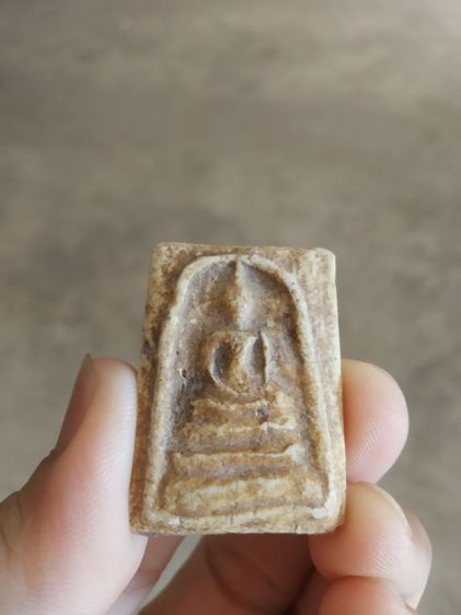 พระเนื้อว่านผสมผง(พระพิมพ์พระสมเด็จหลังเรียบ(230413)(ไม่ทราบพระเกจิที่สร้าง)(ไม่ค่อยสวย)(ไม่ทราบรุ่นและอายุ))พระบ้านพระเครื่องรางของมงคล รูปที่ 11