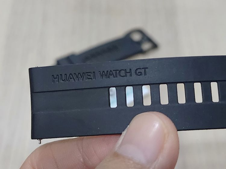 ขายสาย Huawei Watch GT สีดำ ขนาด 22mm พร้อมเคส GT2 (สายของแท้ ถอดจาก GT2) รูปที่ 2