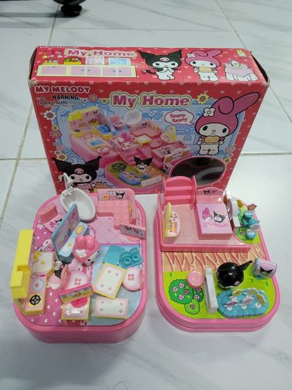 โมเดลของเล่นบ้านตุ๊กตา HELLO KITTY MY HOUSE  น่ารักมาก สีสันสดใส ในกล่องมีอุปกรณ์ตกแต่งมากมายเลย  ตุ๊กตาคิตตี้ และผองเพื่อน รูปที่ 7