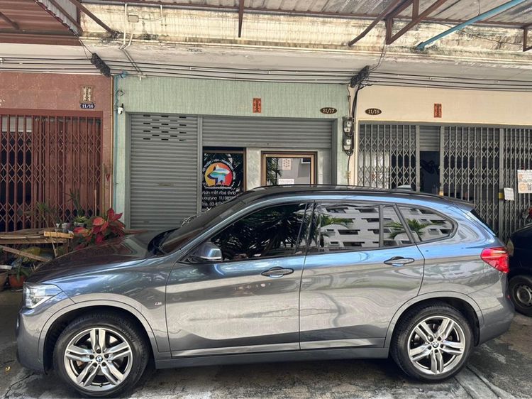 BMW X1 2019 2.0 sDrive20d M Sport Utility-car ดีเซล ไม่ติดแก๊ส เกียร์อัตโนมัติ เทา รูปที่ 2