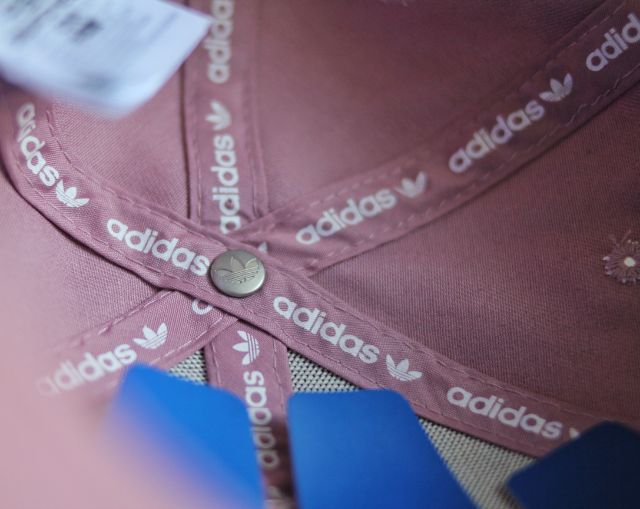 หมวกแก๊ป Adidas สีชมพู สภาพใหม่มาก ใส่แค่ครั้งเดียว ป้ายถุงอยู่ครบ พร้อมส่งฟรี รูปที่ 15