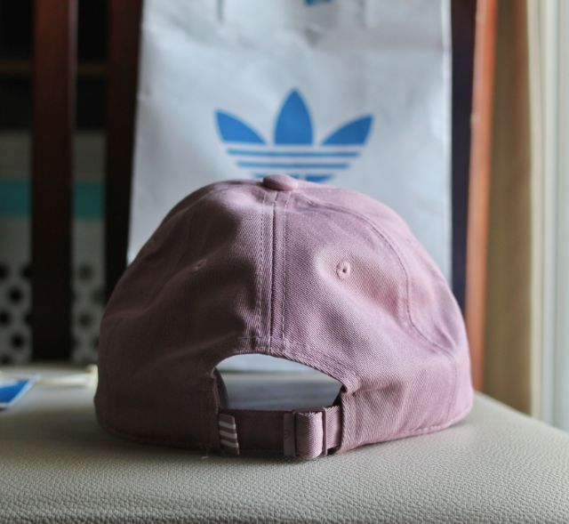 หมวกแก๊ป Adidas สีชมพู สภาพใหม่มาก ใส่แค่ครั้งเดียว ป้ายถุงอยู่ครบ พร้อมส่งฟรี รูปที่ 10