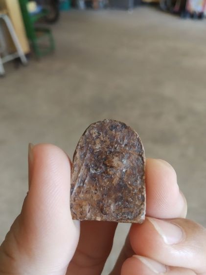 พระเนื้อดิน(พระพิมพ์พระซุ้มกอหลังเรียบเนื้อออกสีน้ำตาลแดง(240408)(ไม่ทราบพระเกจิที่สร้าง)(ไม่ทราบอายุและรุ่น))พระบ้านพระเครื่องรางของมงคล รูปที่ 6