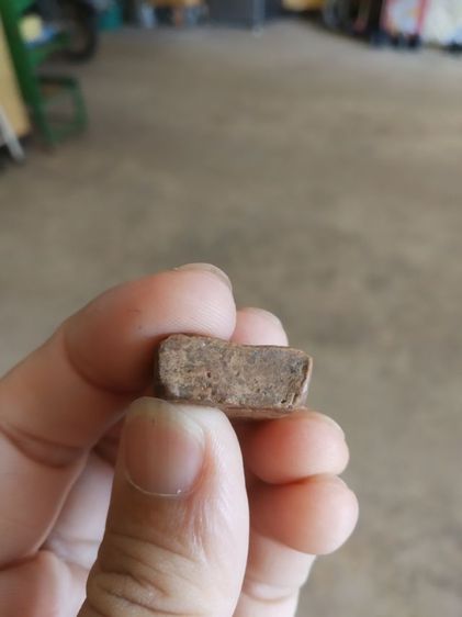 พระเนื้อดินเผา(พระพิมพ์พระซุ้มกอหลังเรียบเนื้อออกสีน้ำตาลเข้ม(240410)(ไม่ทราบรุ่นไม่ทราบอายุ)(ไม่ทราบพระเกจิที่สร้าง))พระเครื่องรางของมงคล รูปที่ 18