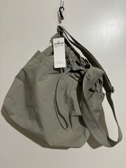 กระเป๋าสะพายแบรนด์ GU 🇯🇵 รูปที่ 1
