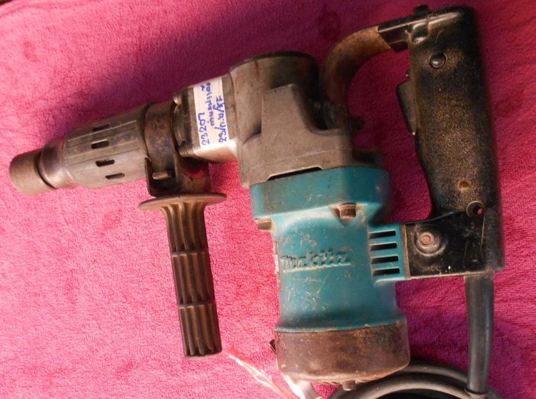 เครื่องสกัดคอนกรีไฟฟ้า MAKITA HM-0810T เครื่องสกัดคอนกรีไฟฟ้า ของแท้ ญี่ปุ่น  รูปที่ 3