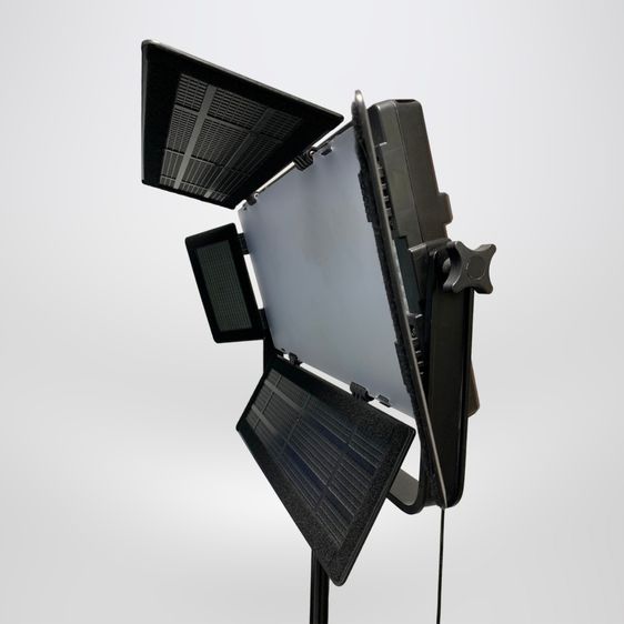 💡 ชุดไฟ LED สตูดิโอมือสอง Fototech รุ่น FVD-820D อุปกรณ์พื้นฐานในงานสตูดิโอ 💡 รูปที่ 4