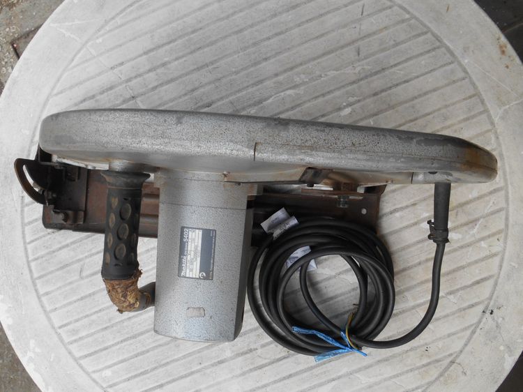 เลื่อยวง เดือน  MAKITA รุ่น 5402 รูปที่ 9