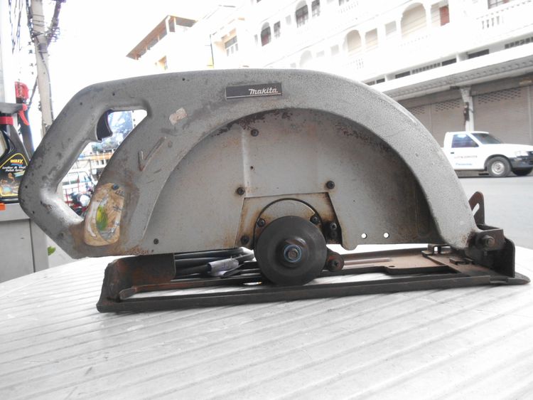 เลื่อยวง เดือน  MAKITA รุ่น 5402 รูปที่ 2