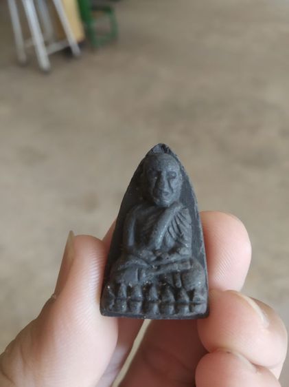 พระเนื้อว่านดำผสมผง(พระพิมพ์พระหลวงปู่ทวดหลัง(สันติสุโข)(พระใหม่ไม่ทราบพระเกจิที่สร้าง)(250403))พระบ้านพระเครื่องรางของมงคล รูปที่ 6