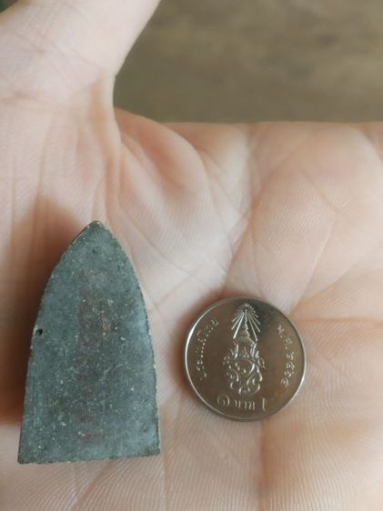 พระเนื้อว่านผสมผงพิมพ์กลาง(พระพิมพ์พระหลวงปู่ทวดหลังเรียบ(เนื้อออกเทาดำ)(พระใหม่ไม่ทราบพระเกจิที่สร้าง)(ไม่ทราบอายุและรุ่น)(250406)) รูปที่ 2