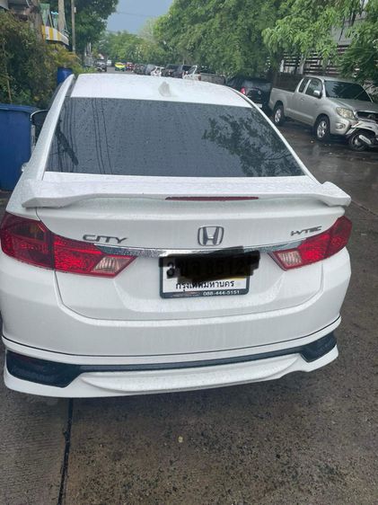 Honda City 2018 1.5 V Plus i-VTEC Sedan เบนซิน เกียร์อัตโนมัติ ขาว รูปที่ 3