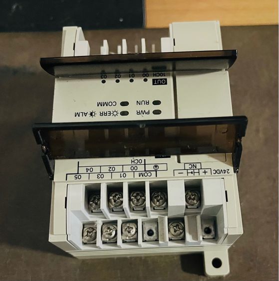 PLC CONTROLLER (Omron) รูปที่ 2