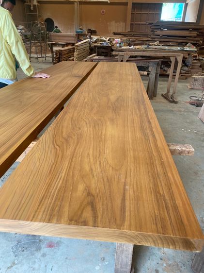 ไม้สักแผ่นใหญ่ ทำท็อปโต๊ะ รับผลิต และจำหน่าย ตามขนาด ผลิตตรงจากโีรงงานของเราเอง มีบริการขนส่ง รูปที่ 4