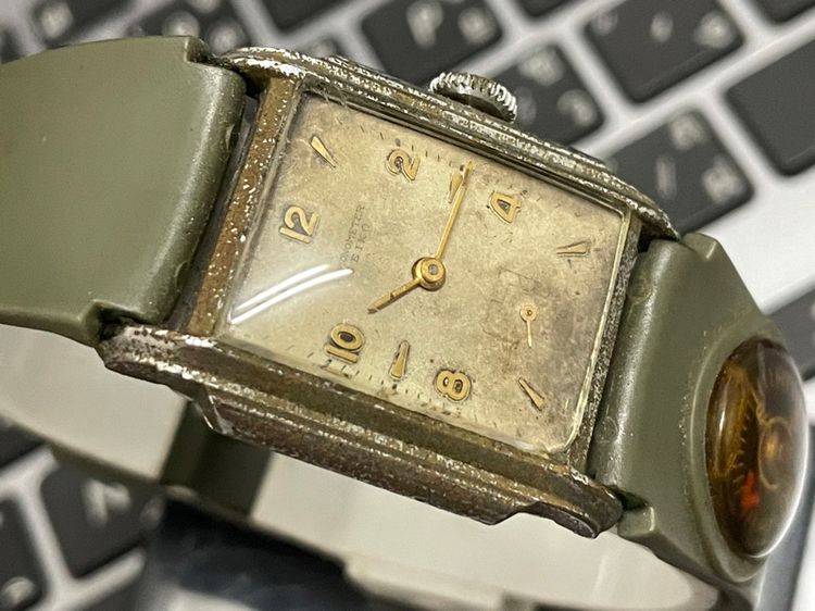 Seiko Chronometer 2เข็มครึ่ง ทรงTank รูปที่ 5