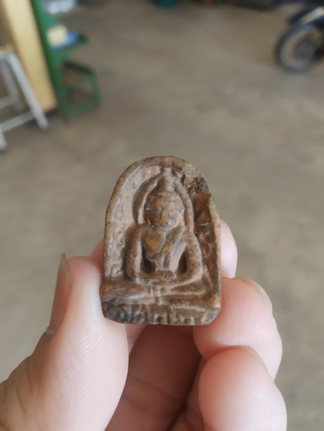 ea65903b-48f7-4da5-8a81-