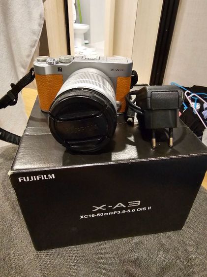 Fujifilm ขายกล้อง fuji xa3 16-50 mm มีรอยตามการใช้งาน สนใจนัดรับได้ค่ะ