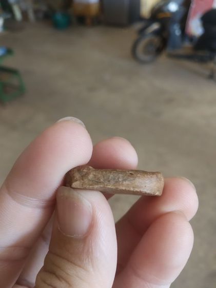 พระเนื้อดินพิมพ์เล็ก(พระพิมพ์พระซุ้มกอหลังเรียบเนื้อออกสีส้มดำ(ไม่ทราบพระเกจิที่สร้าง)(ไม่ทราบอายุและรุ่น)(260405))พระเครื่องรางของมงคล รูปที่ 18