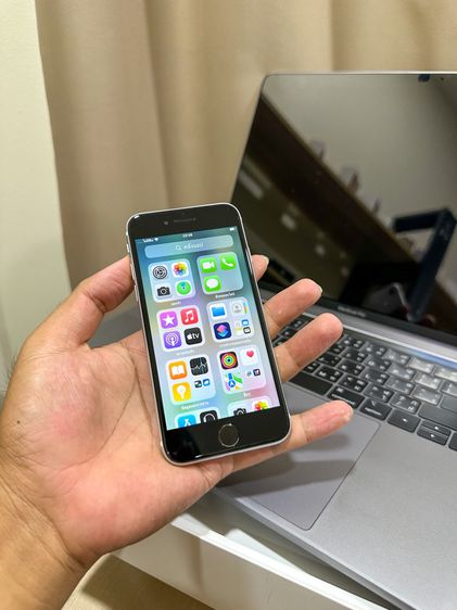 iPhone SE 2020 64GB Sliver ดูหนังฟังเพลง ถ่ายรูป ทำงาน อื่นๆ เน้นใช้งานคุ้มครับ  รูปที่ 5