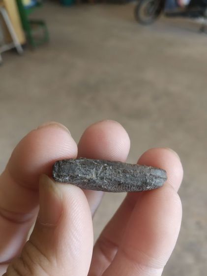 พระเนื้อดินผสมผงพิมพ์เล็ก(พระพิมพ์พระยอดขุนพล(พิมพ์นกปลา)(พระใหม่ไม่ทราบพระเกจิที่สร้าง)(ไม่ทราบอายุและรุ่น))พระบ้านพระเครื่องรางของมงคล รูปที่ 15