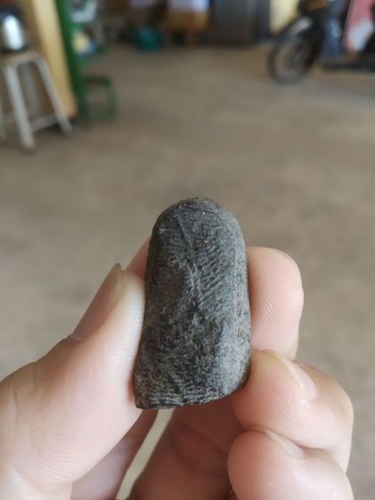 พระเนื้อดินผสมผงพิมพ์เล็ก(พระพิมพ์พระยอดขุนพล(พิมพ์นกปลา)(พระใหม่ไม่ทราบพระเกจิที่สร้าง)(ไม่ทราบอายุและรุ่น))พระบ้านพระเครื่องรางของมงคล รูปที่ 5