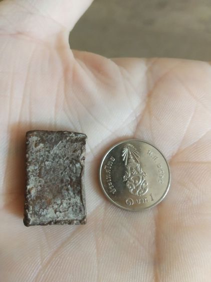 พระเนื้อดินผสมผงว่านพิมพ์เล็ก(พระพิมพ์พระสมเด็จหลังเรียบเนื้อออกสีดำ(ไม่ทราบพระเกจิที่สร้าง)(ไม่ทราบรุ่นและอายุ)(260410))พระเครื่องของมงคล รูปที่ 2