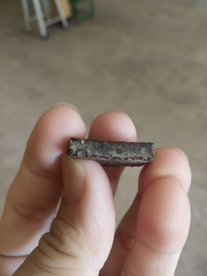 พระเนื้อดินผสมผงว่านพิมพ์เล็ก(พระพิมพ์พระสมเด็จหลังเรียบเนื้อออกสีดำ(ไม่ทราบพระเกจิที่สร้าง)(ไม่ทราบรุ่นและอายุ)(260410))พระเครื่องของมงคล รูปที่ 13