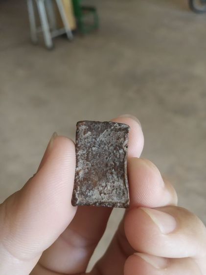 พระเนื้อดินผสมผงว่านพิมพ์เล็ก(พระพิมพ์พระสมเด็จหลังเรียบเนื้อออกสีดำ(ไม่ทราบพระเกจิที่สร้าง)(ไม่ทราบรุ่นและอายุ)(260410))พระเครื่องของมงคล รูปที่ 12