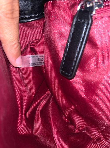 Chanel EQ Quilted Chain Stitch Flap Bag - Black Shoulder Bag CHANEL VIP CROSSBODY BAG รูปที่ 7