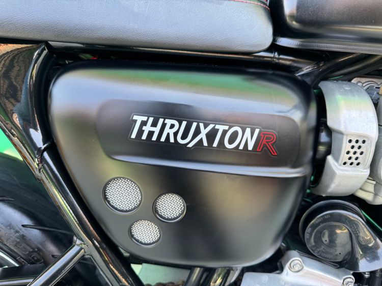 TRIUMPH THRUXTON R 12OO สีดำ รูปที่ 5